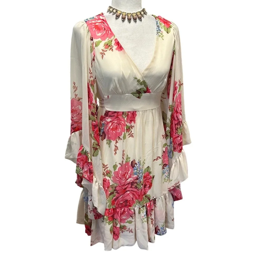 Betsey Johnson preowned excellent